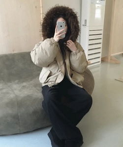 Toupee Overfit Tteokbokki Fur Hooded Padding - 2 Colors