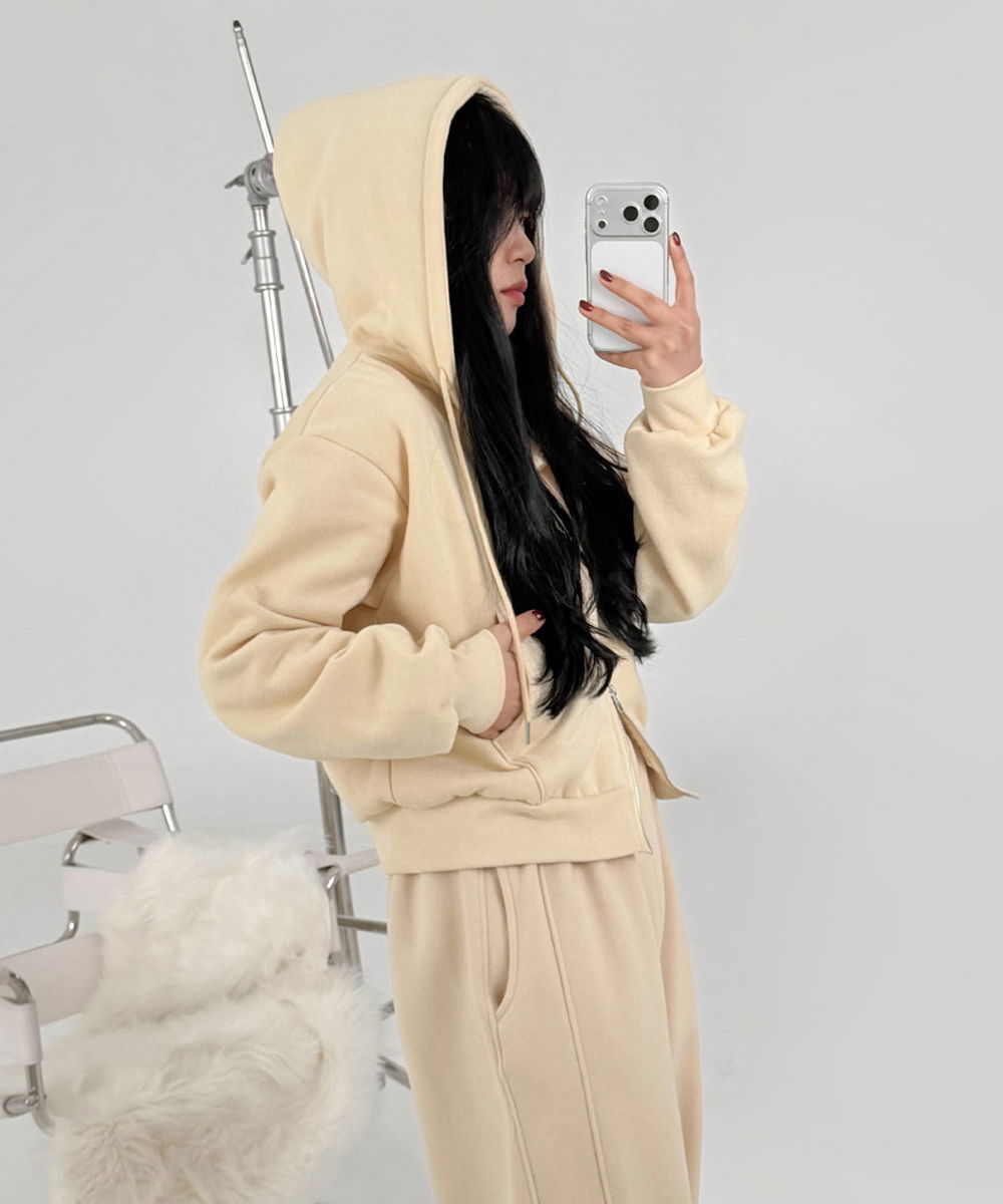 악세사리 모델 착용 이미지-S1L26