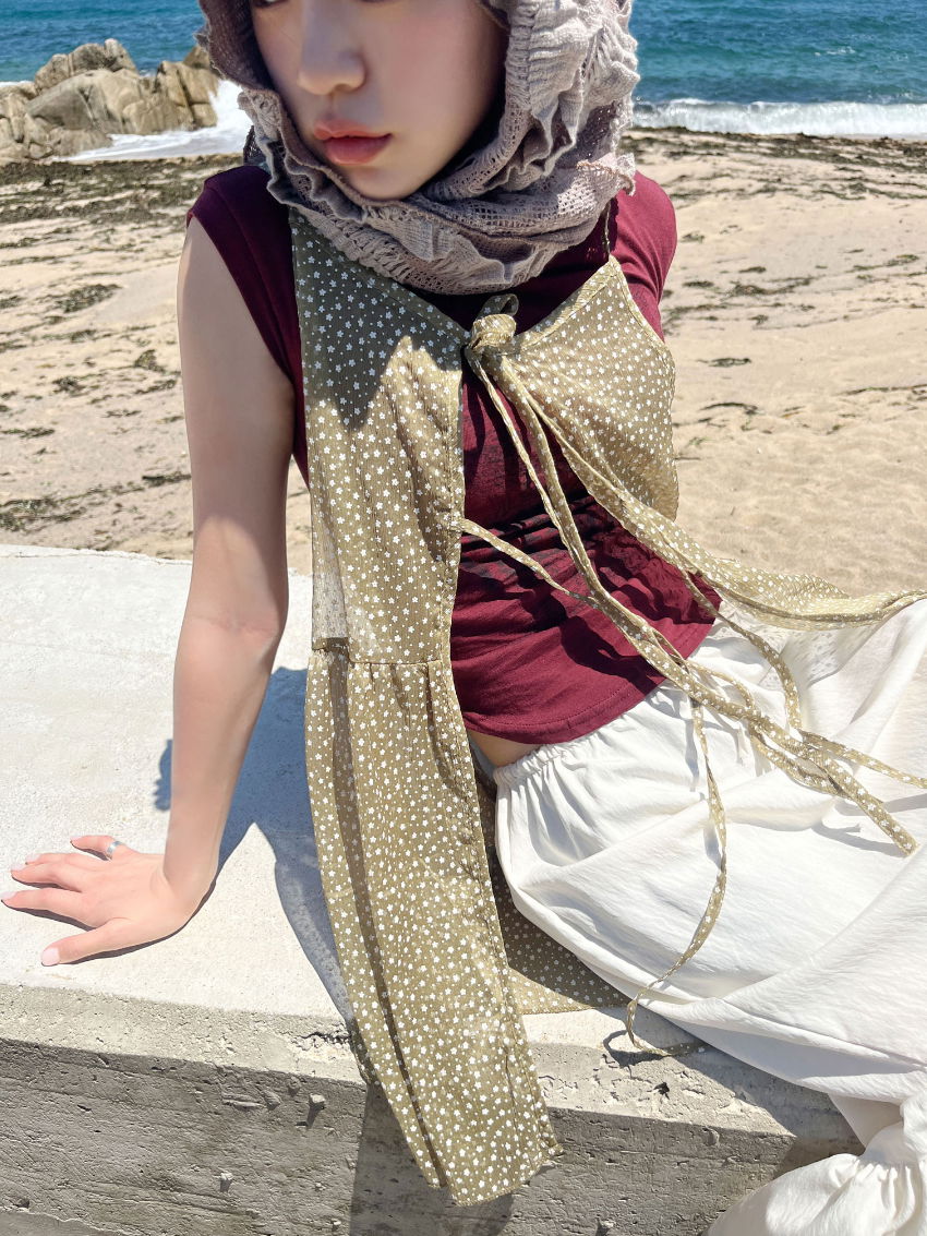 드레스 모델 착용 이미지-S2L17