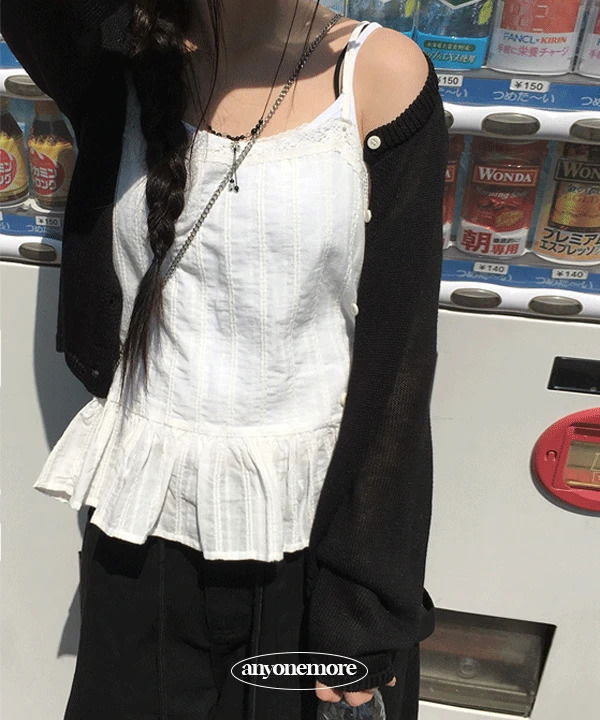 蕾絲荷葉邊U型領無袖上衣