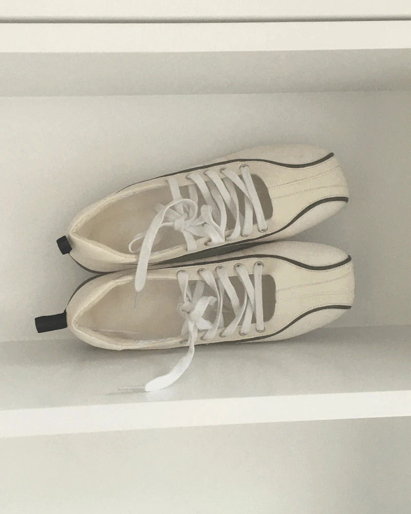 アフバレコアフラットストラップレザースニーカースニーカー