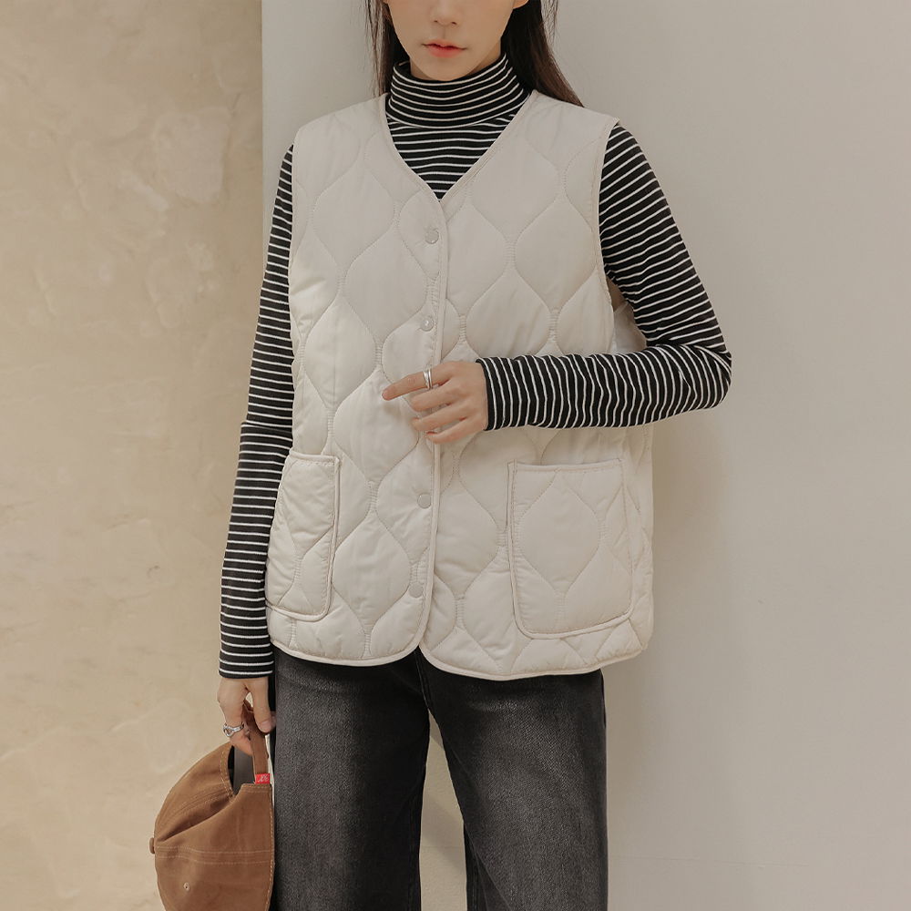 Topnun 基本 Wellon 絎縫襯墊馬甲