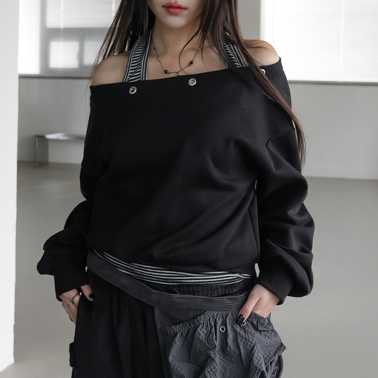 短版孔眼設計大學T