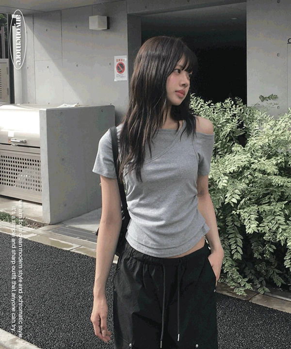 Cannon Layered Shirring Off Sleeveless T-Shirt