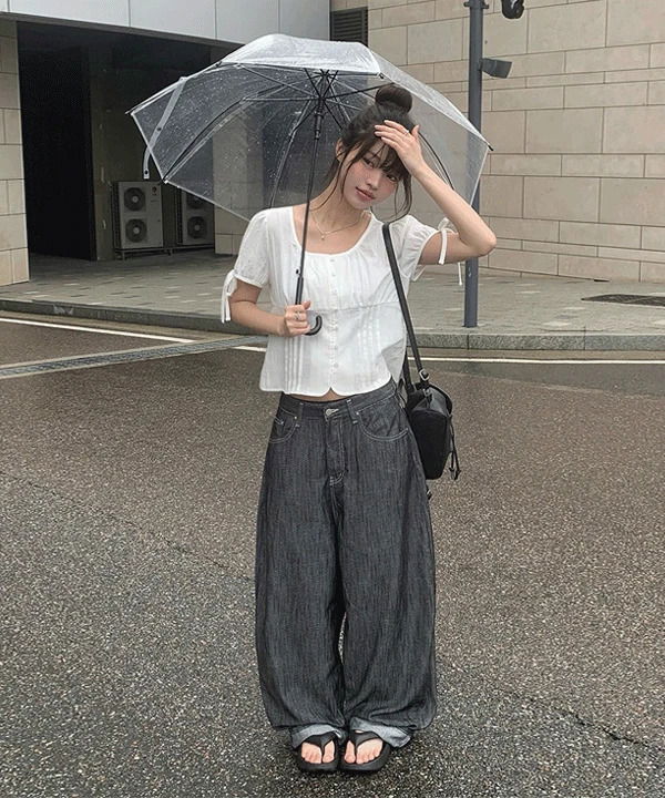 灰色寬版紅色補丁原色牛仔褲