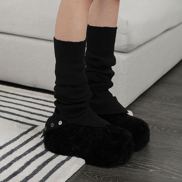 モンスボタンレグウォーマー