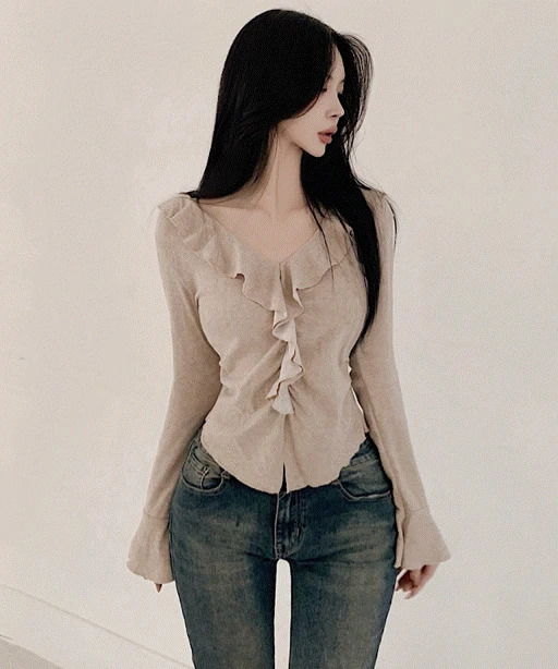 絨毛內裡摺皺荷葉邊長袖上衣