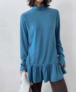 休閒藍色捲邊分層高領長袖上衣
