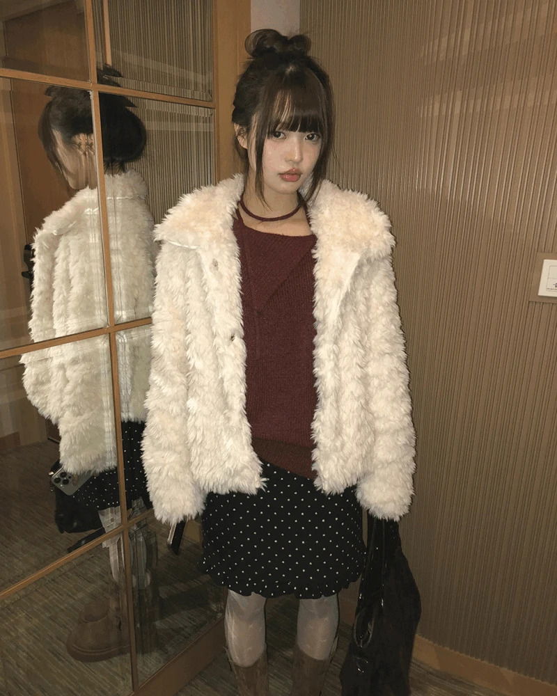 르온 카라 누빔 퍼 하프 자켓