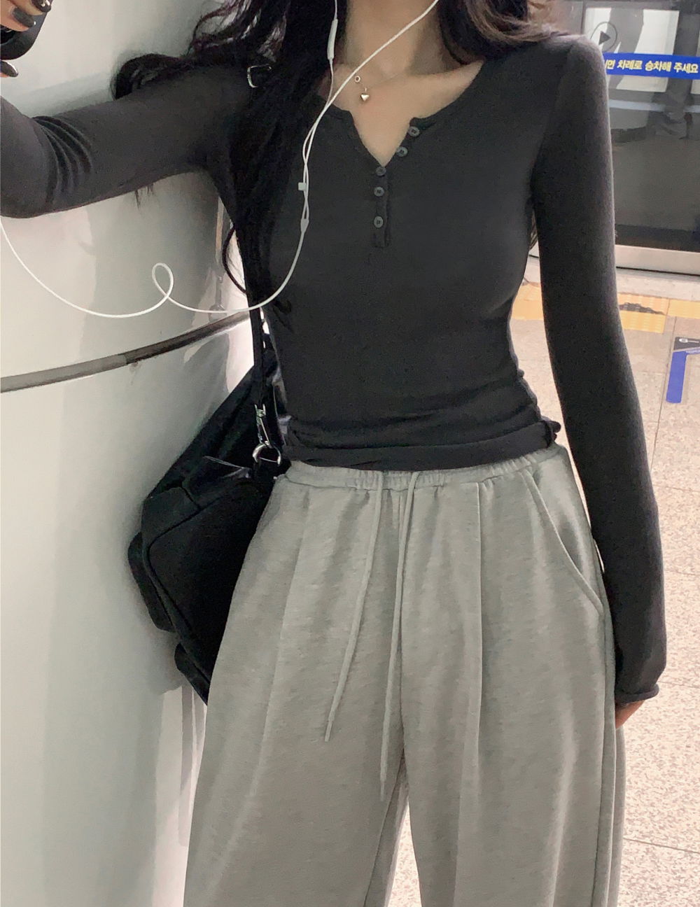 악세사리 모델 착용 이미지-S4L6