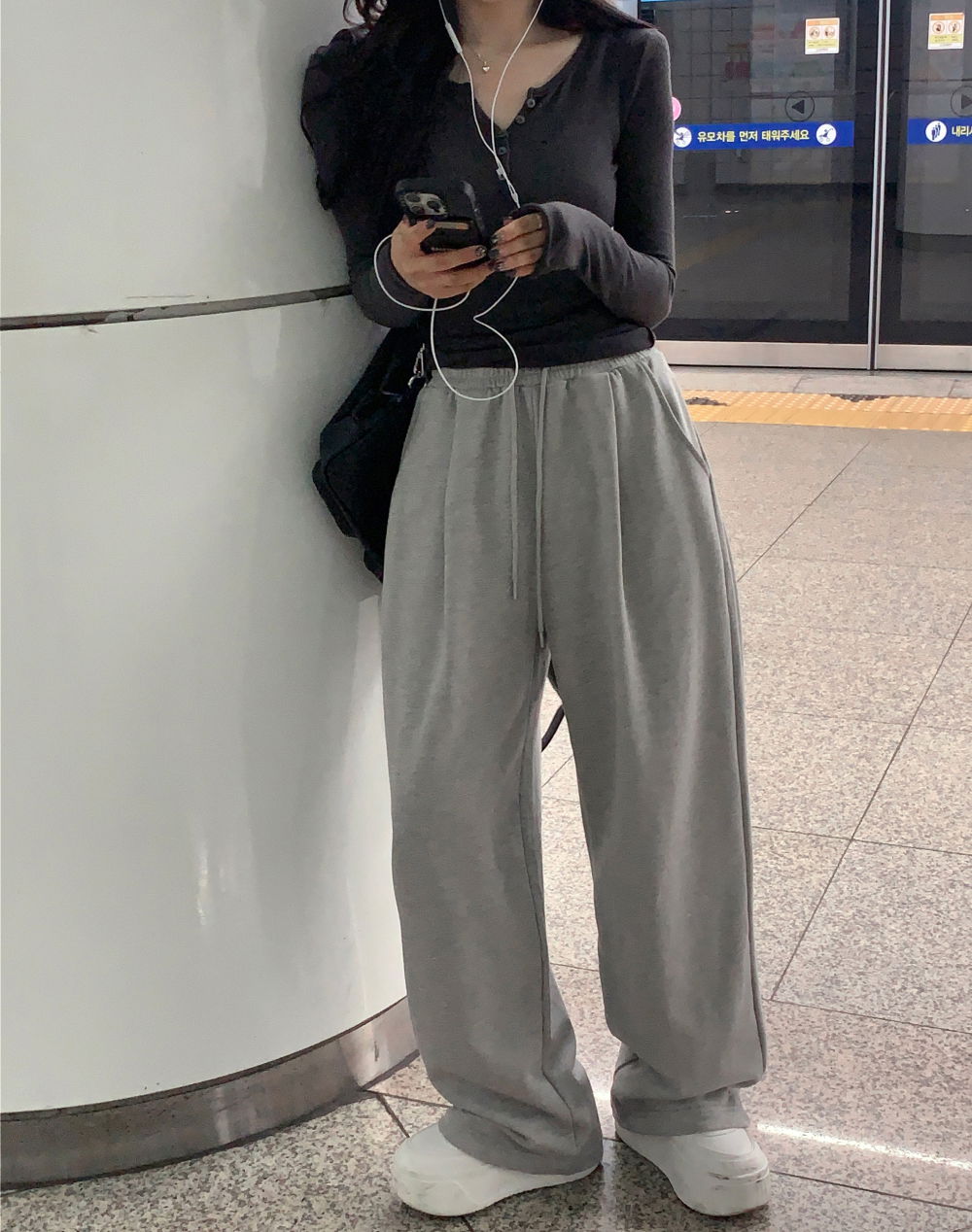 악세사리 모델 착용 이미지-S5L1