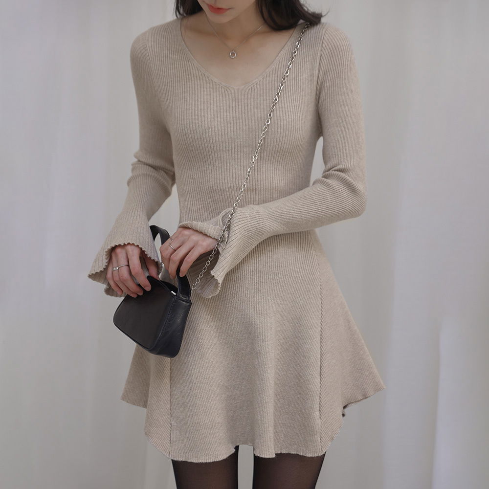 Sedina V領羅紋修身迷你連身裙