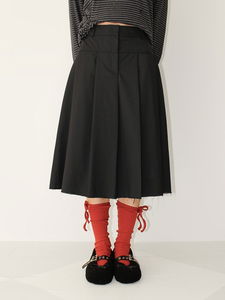 CUT-OFF PLEATS MIDI SKIRT