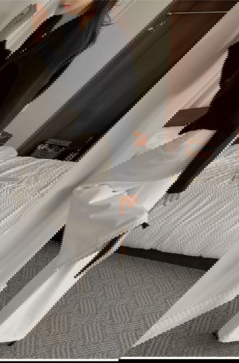 리리앤코 이렌뷰디 금장단추 니트 가디건