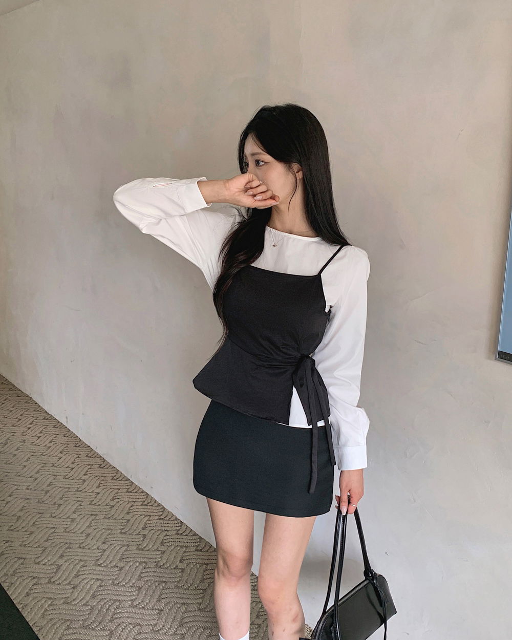 긴팔 티셔츠 모델 착용 이미지-S1L81