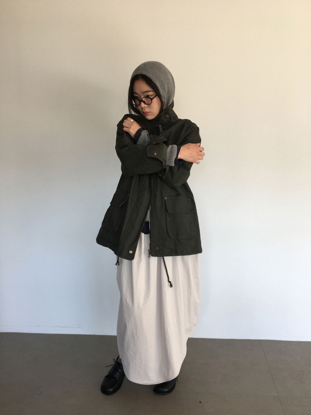 치마 모델 착용 이미지-S6L11