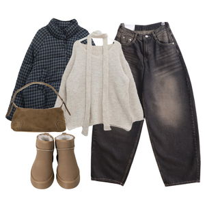 패딩자켓,데님,니트 코디