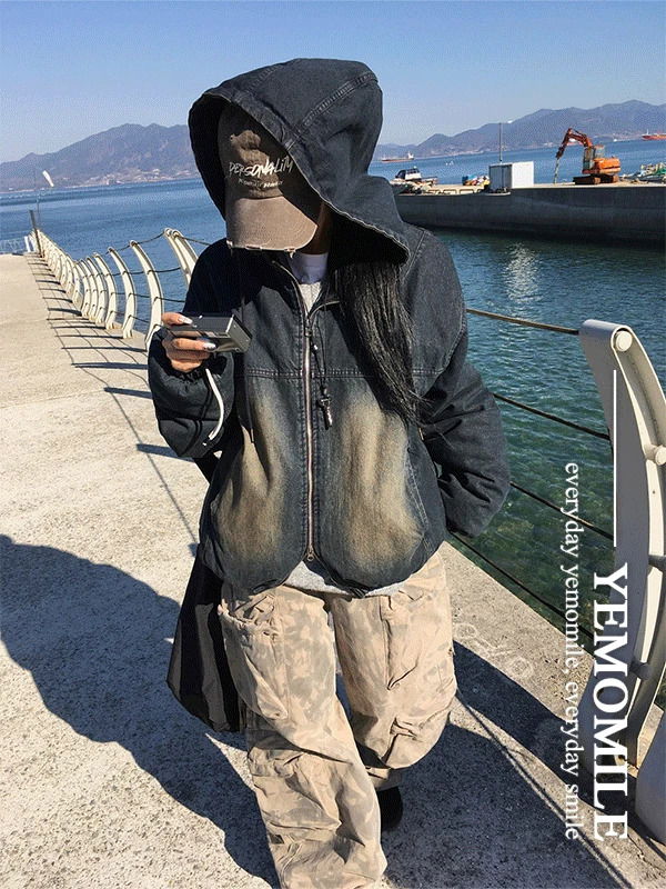 Train- Faded denim Jacket 夾克