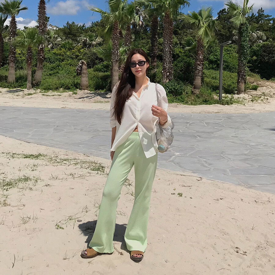 # WONT Cushion Flared Pants 长裤