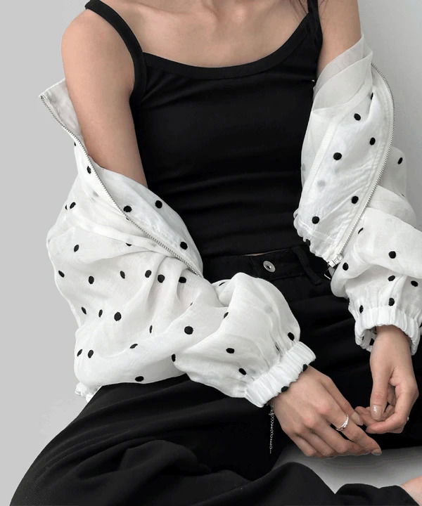 リマインデイリーモダールスリーブレスシャツ