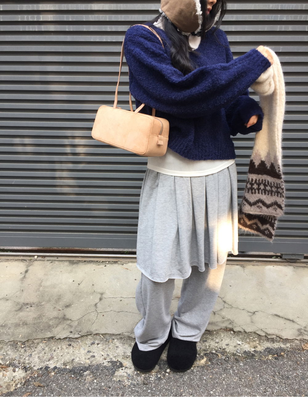 신발 모델 착용 이미지-S1L9