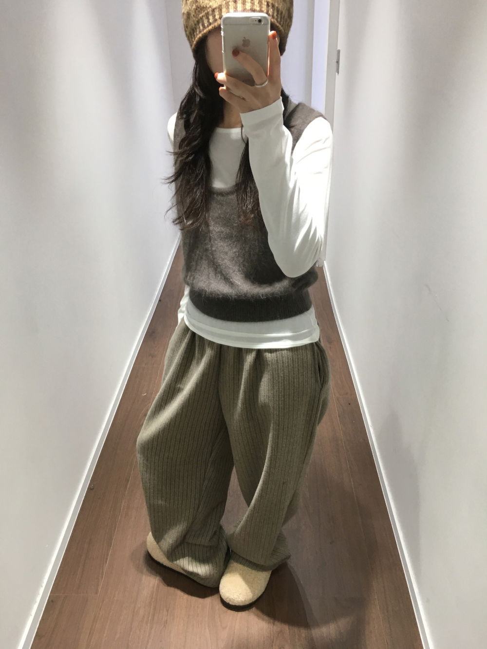 모자 모델 착용 이미지-S5L5