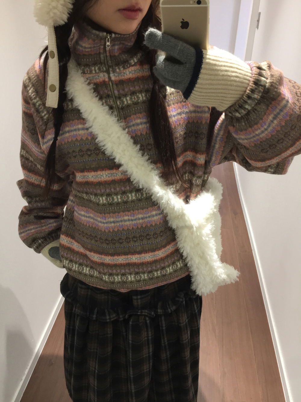 가방 모델 착용 이미지-S1L25