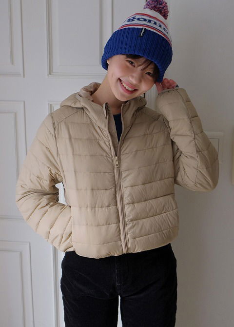 데일리 후드 경량패딩