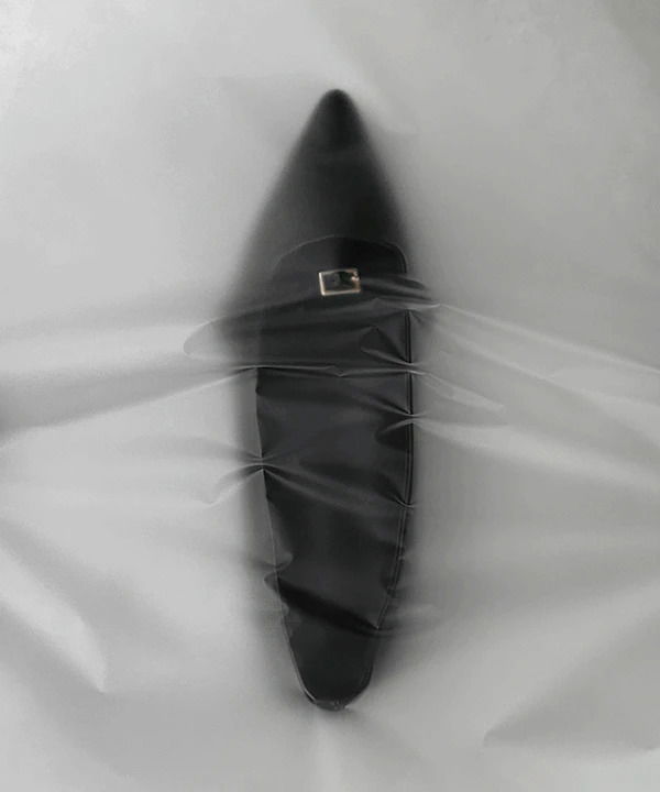 簡約鏤空綁帶扣環平底鞋