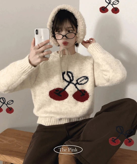 핑리 루즈핏 빈티지 모헤어 체리 자수 니트 (3color)