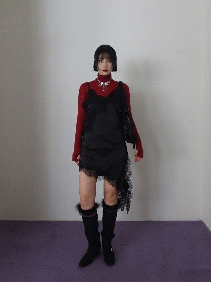 CRAYON HIGH NECK TOP (BURGUNDY)