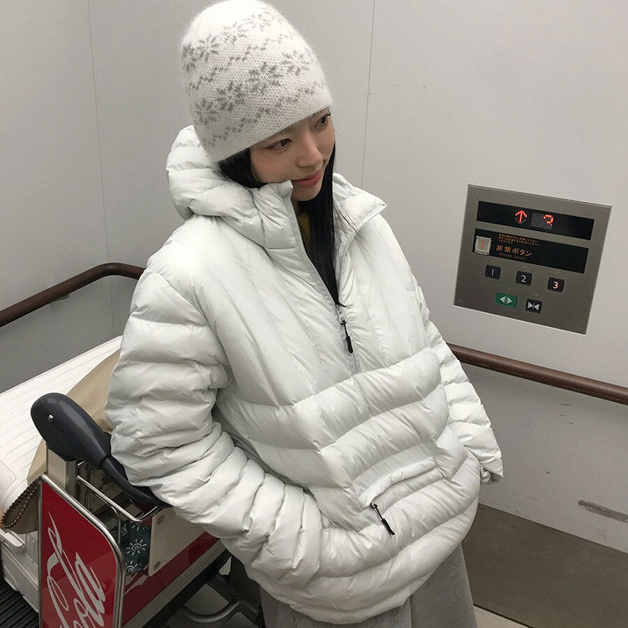 アト軽量ダウンジャケット