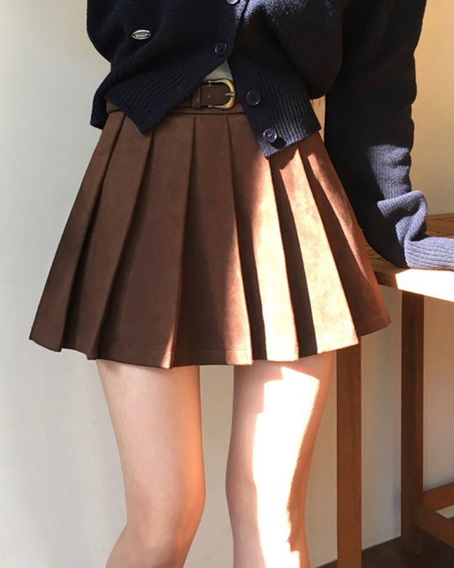 摩卡麂皮百褶裙