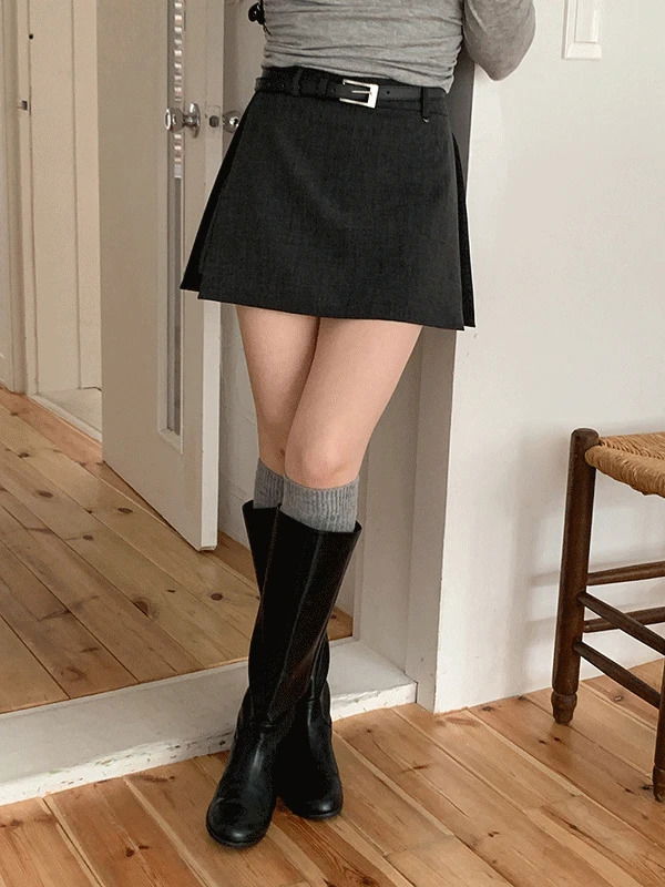 Shopee A-line skirt and mini skirt (Delayed delivery)