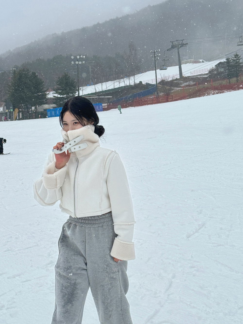 악세사리 모델 착용 이미지-S36L24