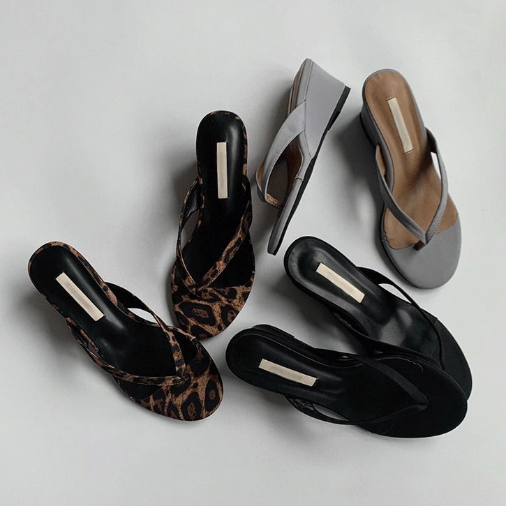 Comfortable wedge heel sandals 涼鞋