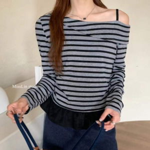 언발 프릴 티셔츠