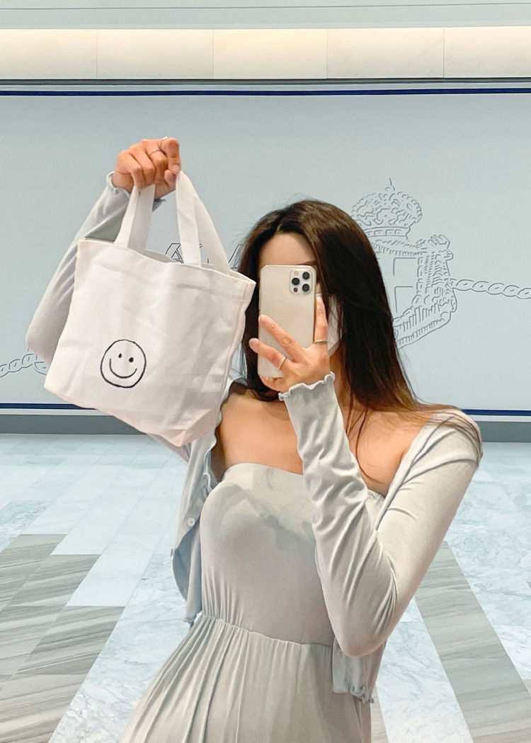 Rita Smile Lettering Mini Eco Bag 手拿包