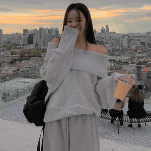House Off-Shoulder Loose-fit Long Wool Knitwear