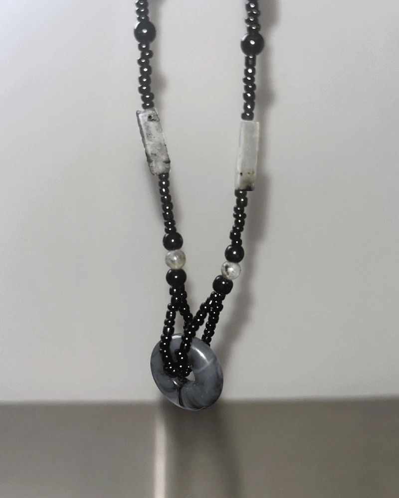 Wipo Vintage Donut Gemstone Necklace