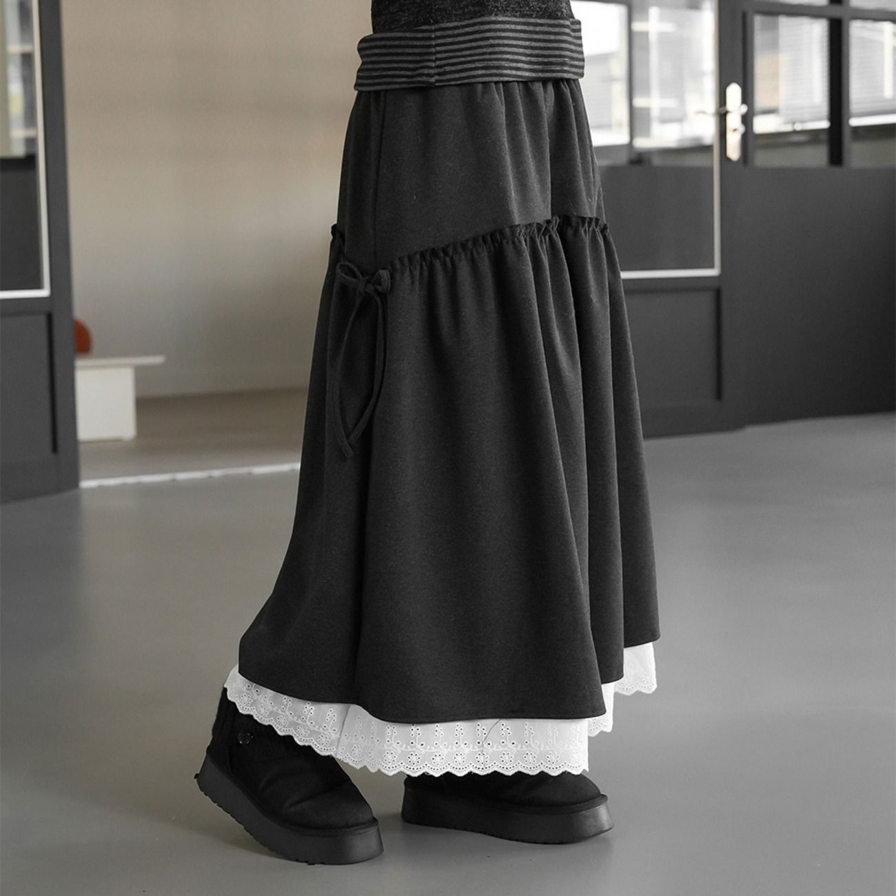 Picka Lace Layered Long Skirt