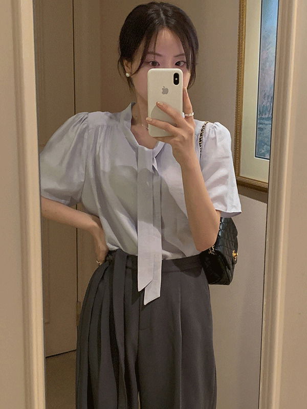 Couse Tie Puff Winter Short Sleeve Blouse